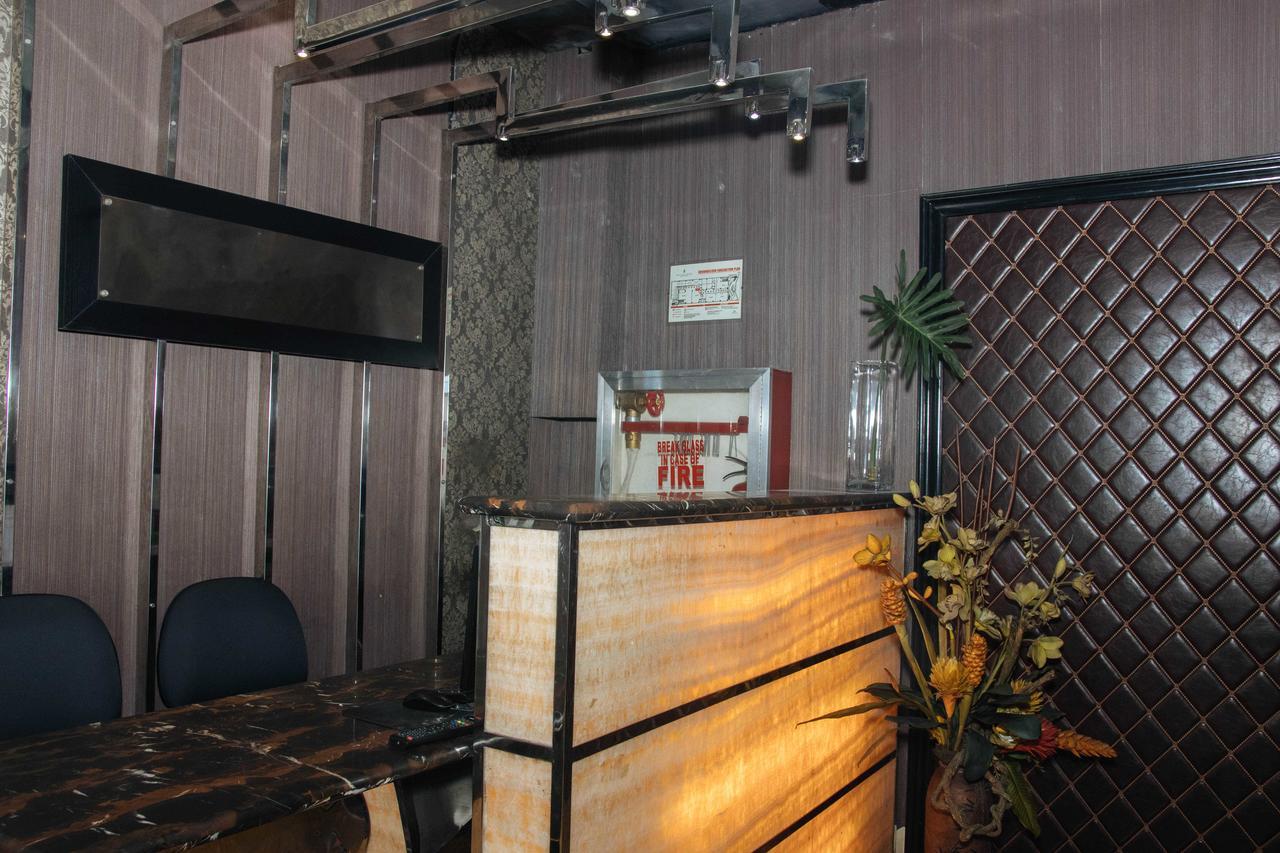 Reddoorz Plus @ Buendia Ave Makati Makati City Extérieur photo
