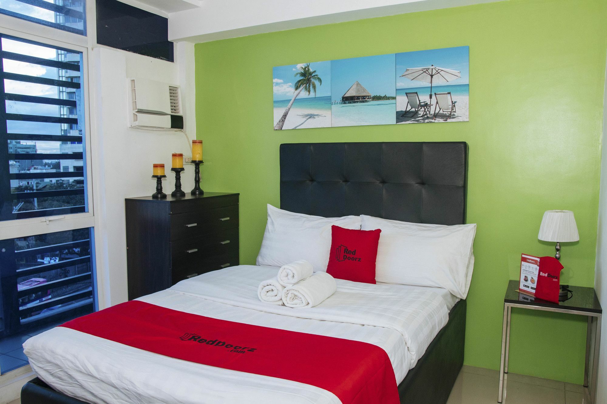 Reddoorz Plus @ Buendia Ave Makati Makati City Extérieur photo
